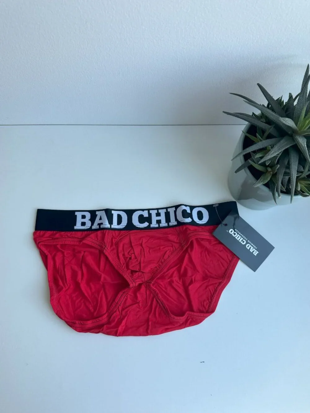 BAD CHICO - Red Alert - Modal Brief - Red (Size L)
